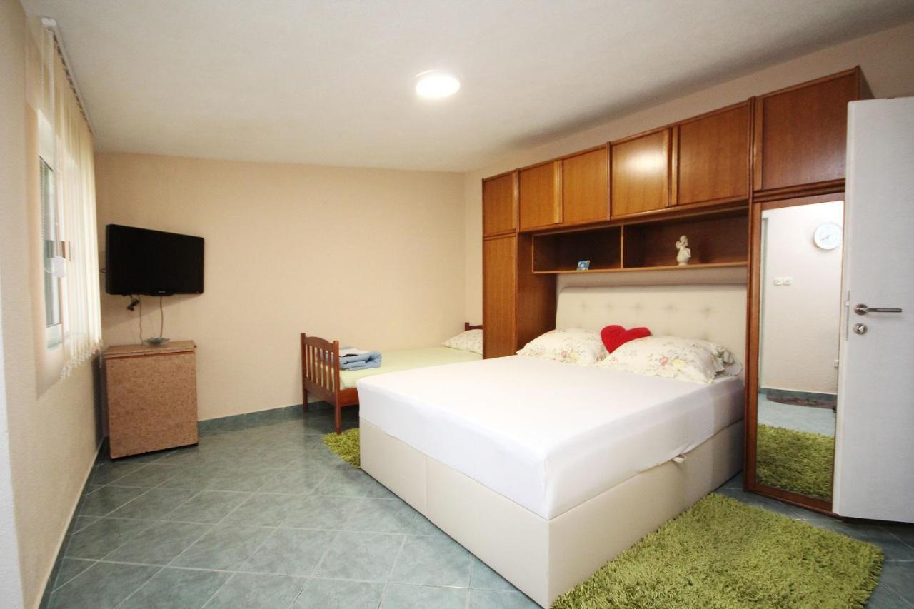Apartman Gabriel 포드고라 외부 사진